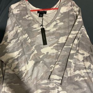 Tahari camo shirt